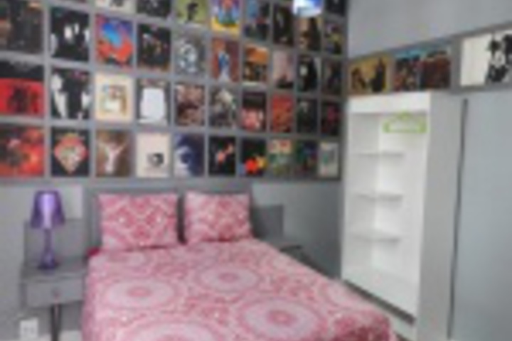 Room 181 of 204