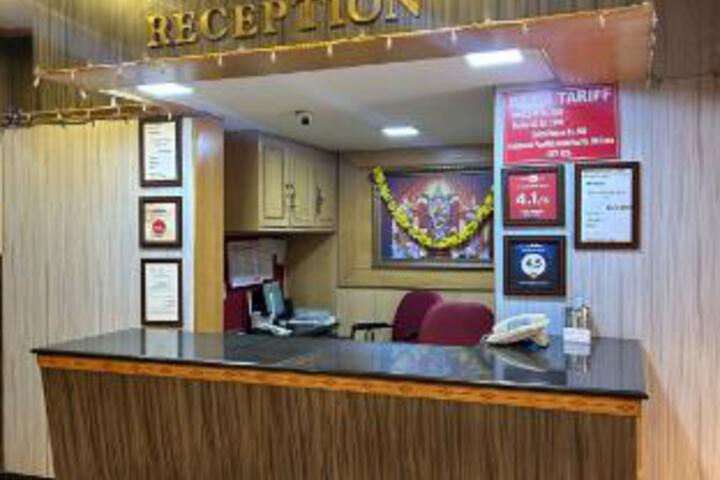 OYO 1228 Hotel Swagath
