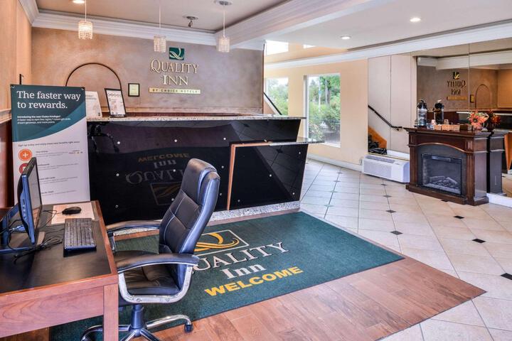 Guest Lobby