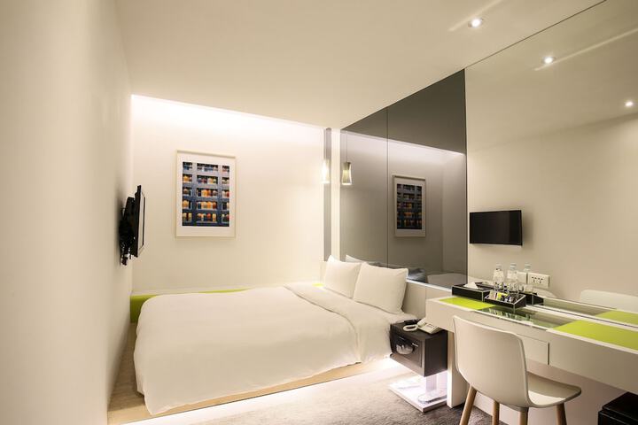 Room 20 of 45