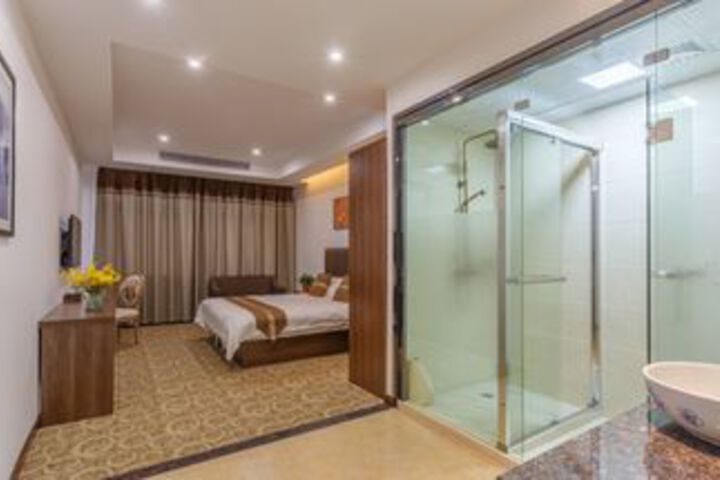 Room 16 of 67