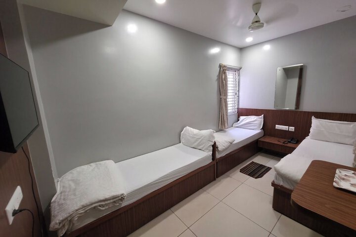Room 8 of 59