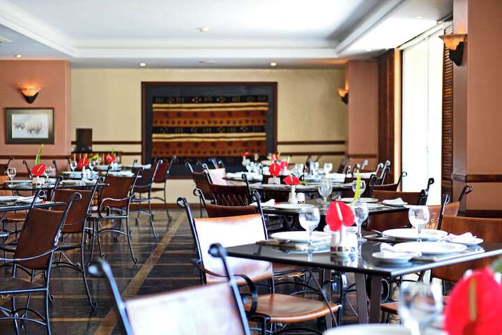 Dining 103 of 276