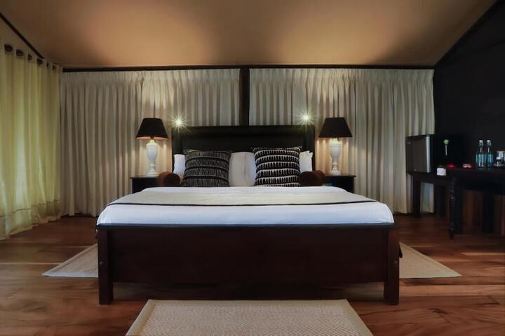 Room 2 of 24