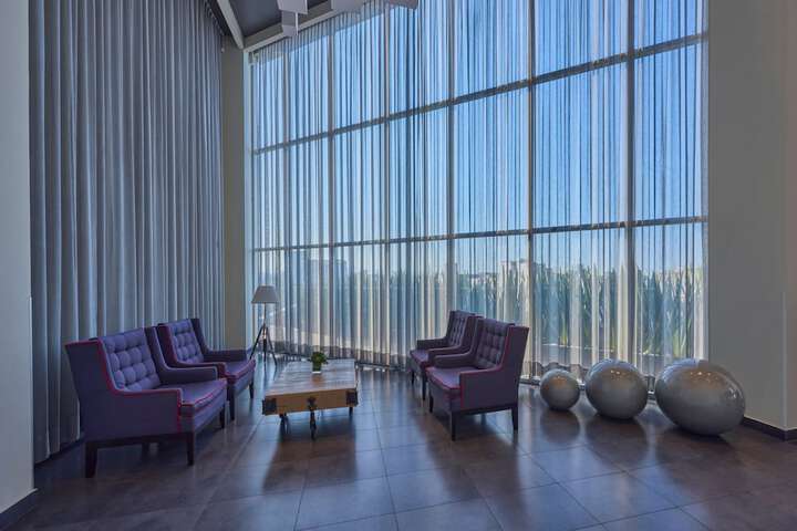 Guest Lobby