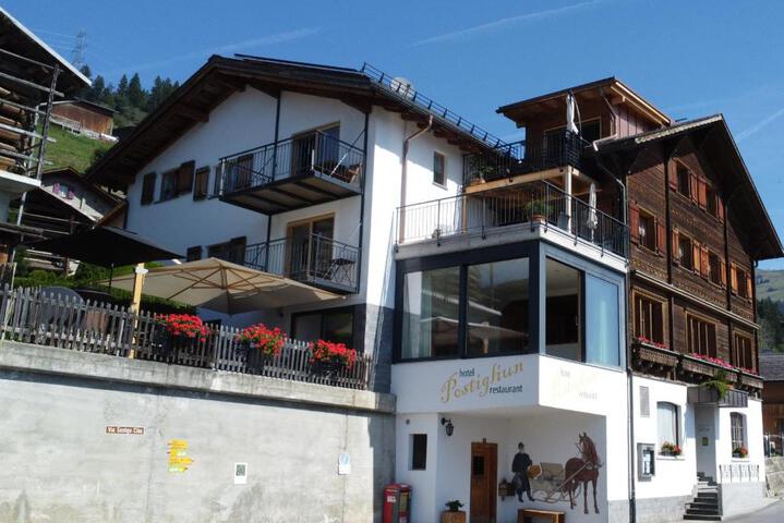 Hotel Garni Postigliun Andiast
