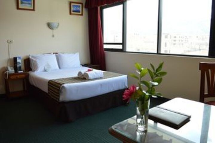Room 18 of 29