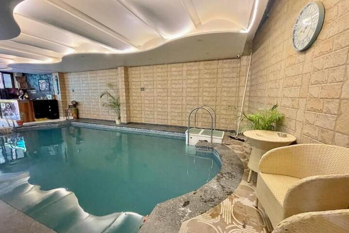 Pool 37 of 43