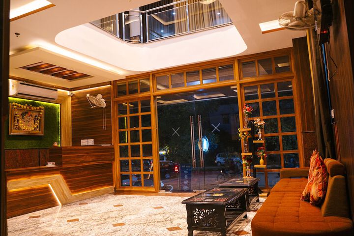 Hotel Interior 5 of 24