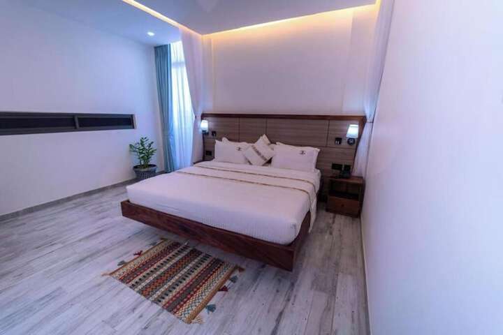Room 6 of 47