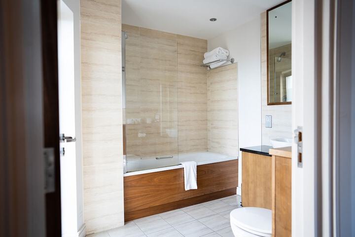 Bath Photo