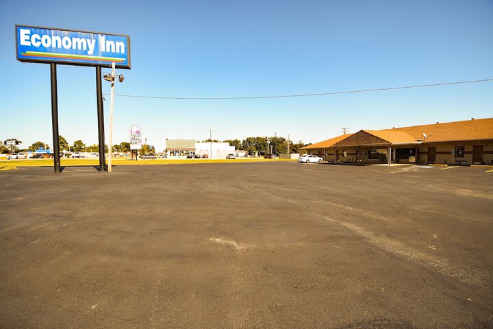 Property Grounds 27 of 30