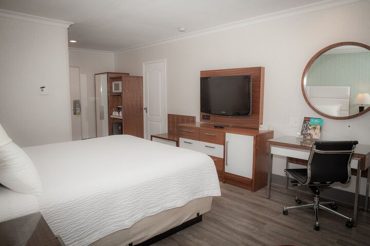 Room 47 of 76