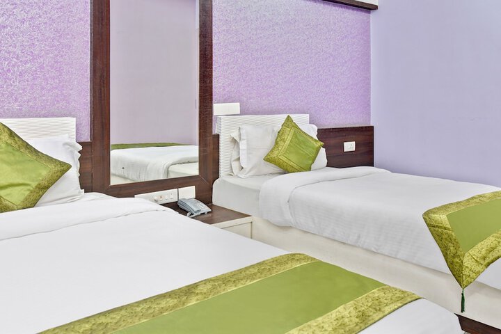 Room 18 of 35