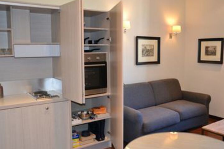 Room 7 of 15