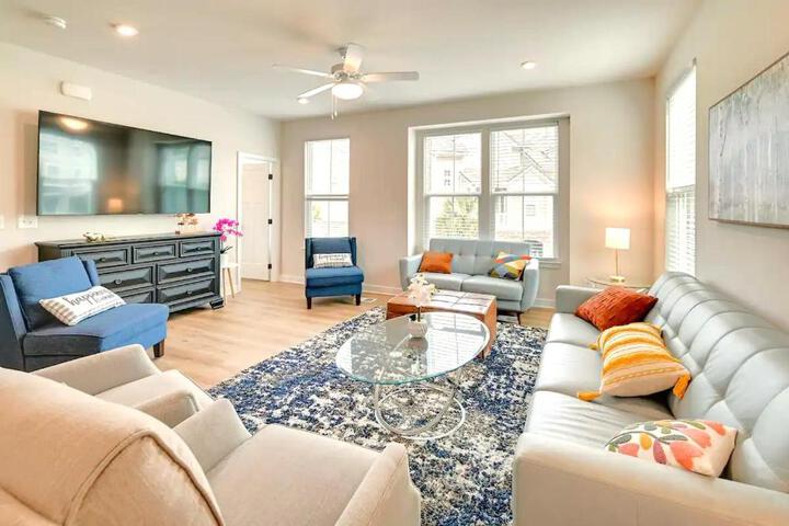 Image of 5BR home w Pool & Hot Tub Barefoot Golf Resort