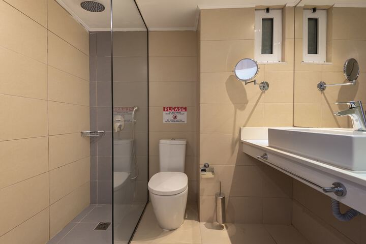 Room 26 of 29