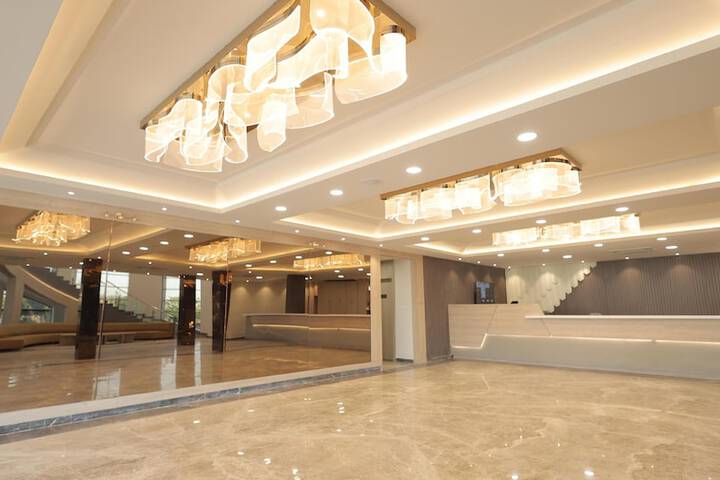 Hotel Interior 4 of 60