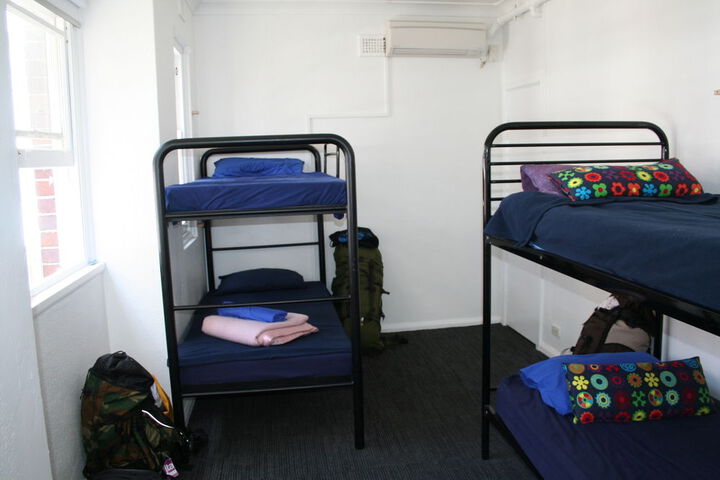 Room 3 of 16