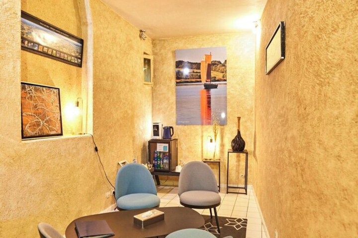 Guest Lobby