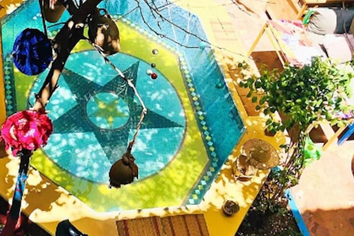 Pool Hotel