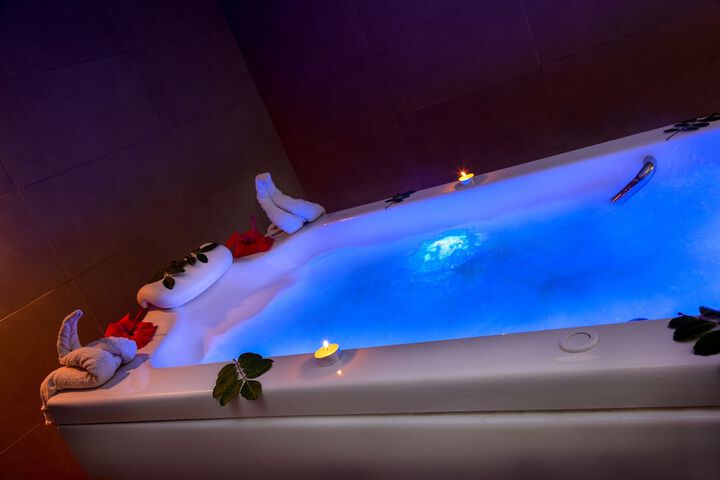 Spa 28 of 47