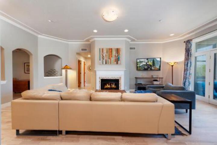 Mears House Unit 3H in Durango, CO