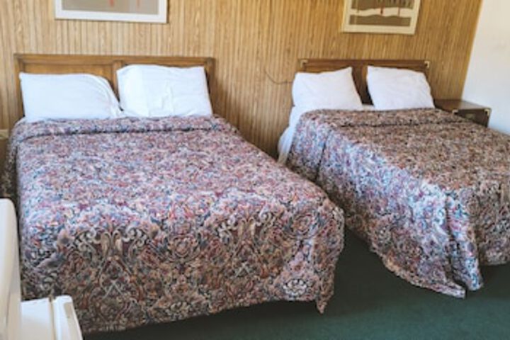 Room 7 of 51