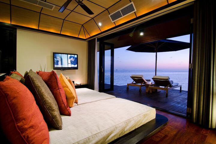 Room 47 of 200