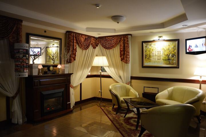 Hotel Interior 9 of 68