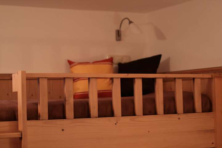 Room 27 of 62