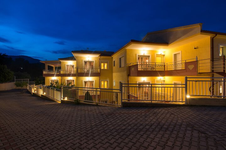 Hotel 80 of 84