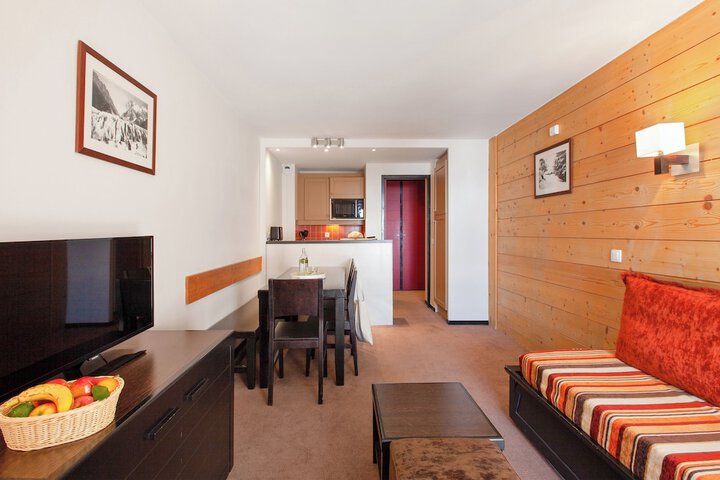Room 30 of 68
