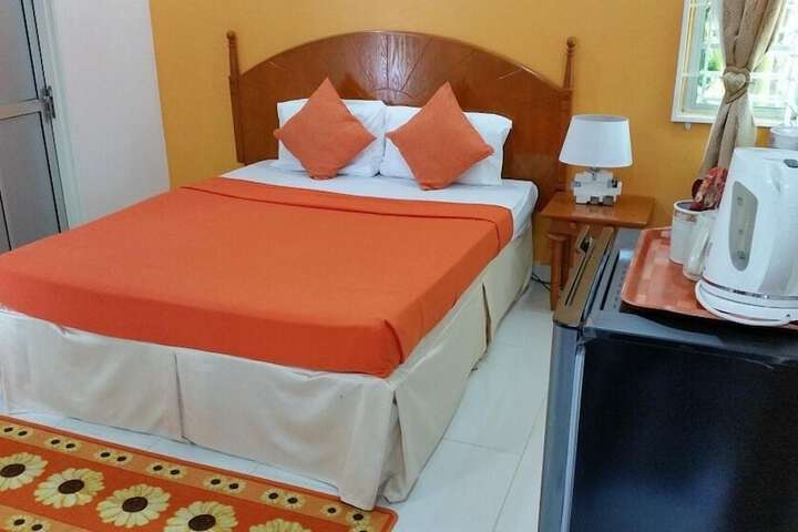 Room 8 of 24