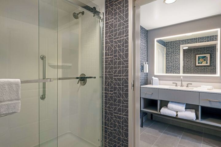 Bathroom shower