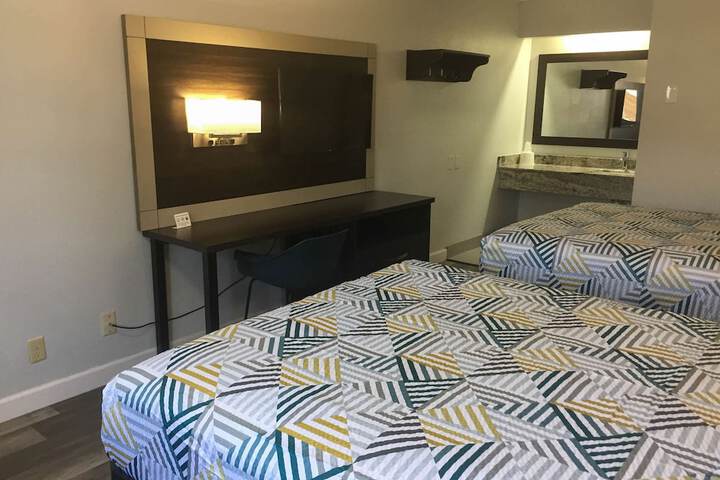 Room 18 of 46
