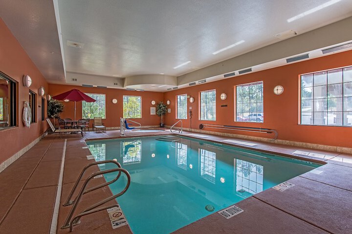 Pool 33 of 56