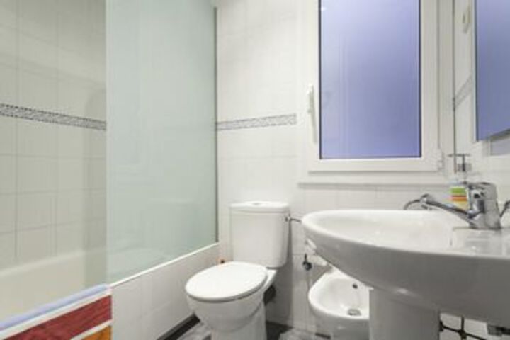 Room 2 of 19