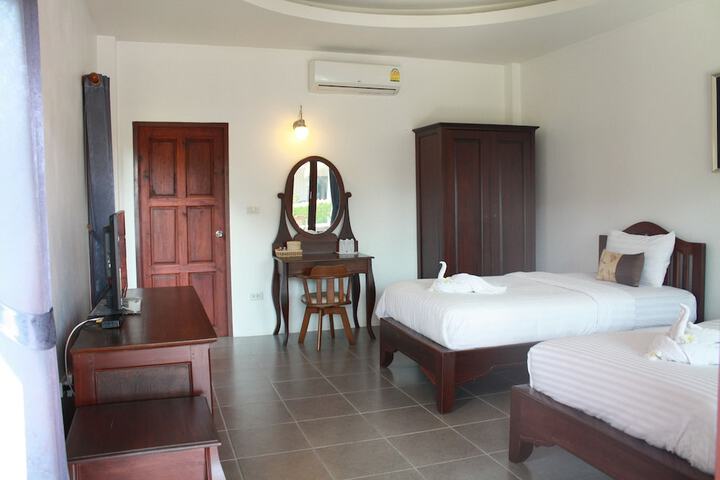 Room 11 of 88