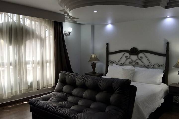 Room 29 of 70