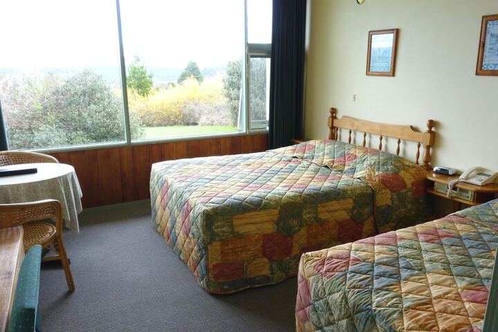 Room 13 of 35
