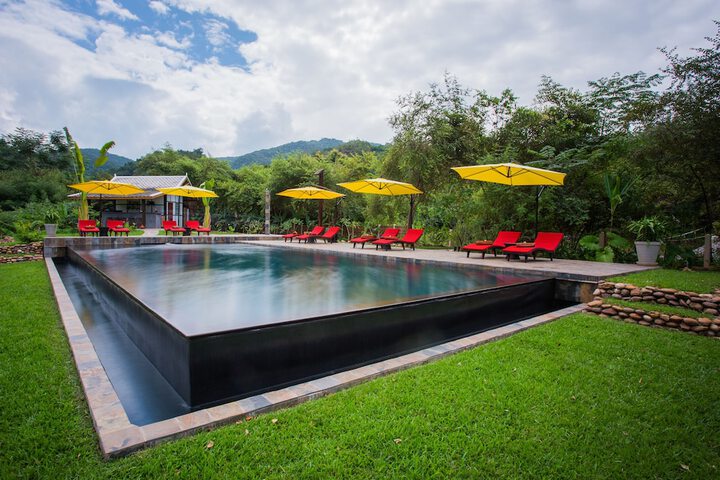 Pool 57 of 154