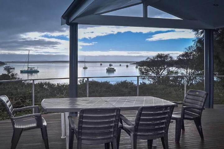 Rest a Shore Coffin Bay