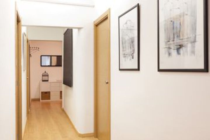 Ballroom/Hall 25 of 40