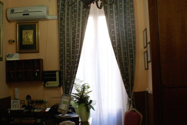 Guest Lobby