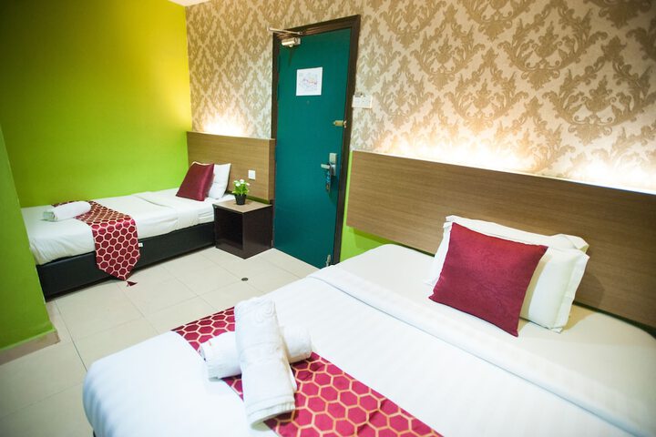 Room 7 of 46