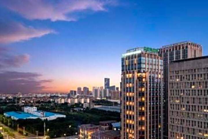 Exterior of Wyndham Garden Nanchang Tangning
