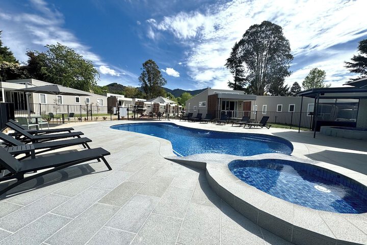 Pool 134 of 157