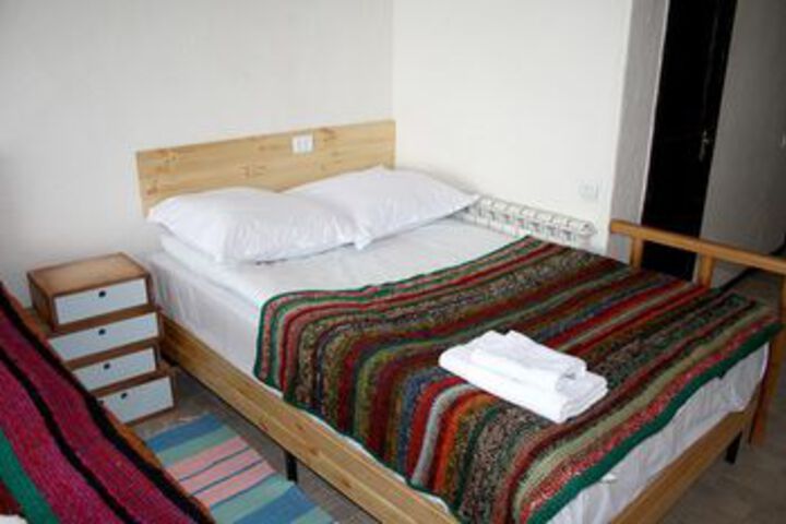 Room 18 of 26