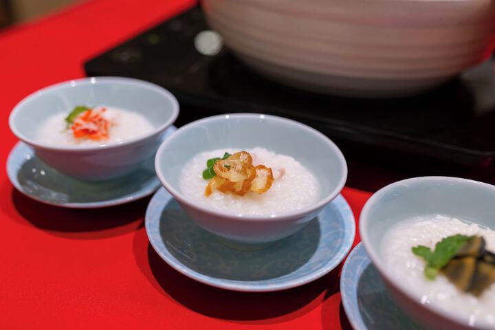 Dining 56 of 97